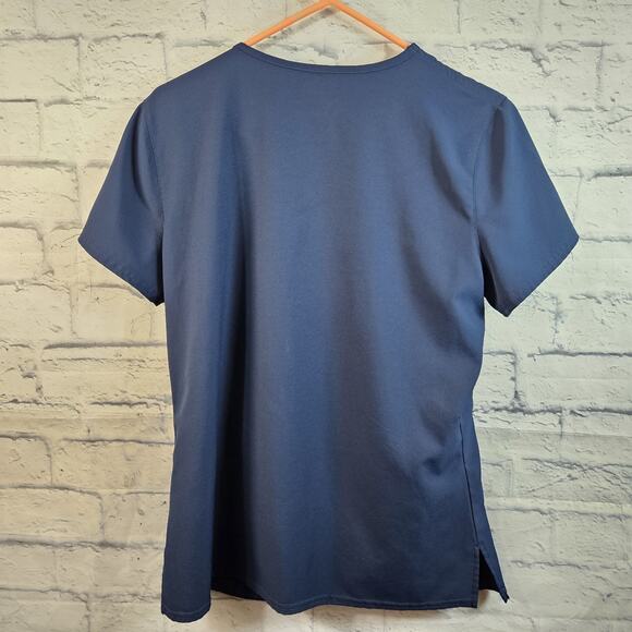 Medcouture Scrub Top - Insight - Womens Size M - Blue - Pockets - Picture 3 of 5